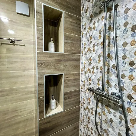 Διαμέρισμα Quiet 2bd Near Sea Garden & By Apartmax *