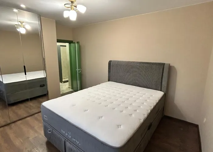 Quiet 2bd Near Sea Garden & By Apartmax *