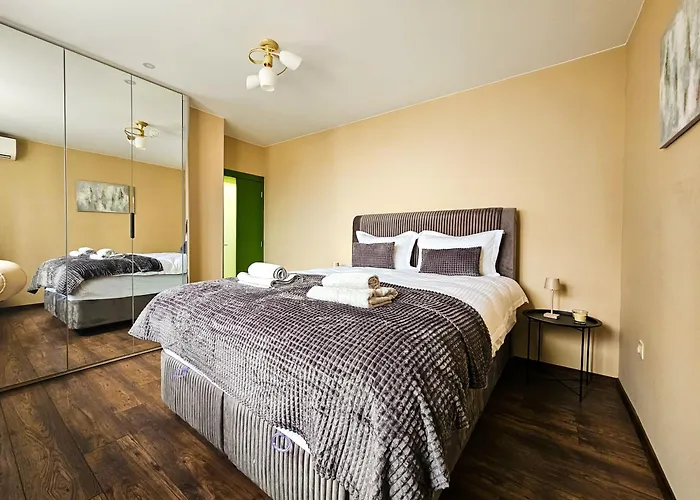 Apartmán Quiet 2bd Near Sea Garden & By Apartmax Varna