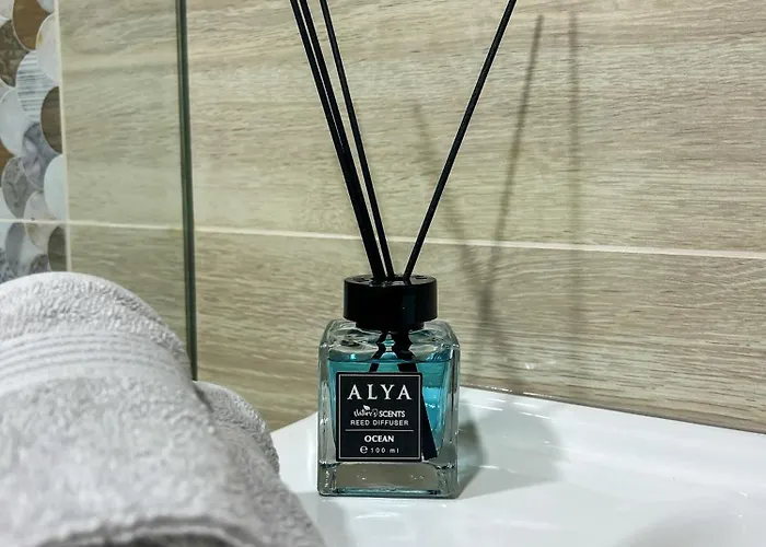 Quiet 2bd Near Sea Garden & By Apartmax Apartmán *